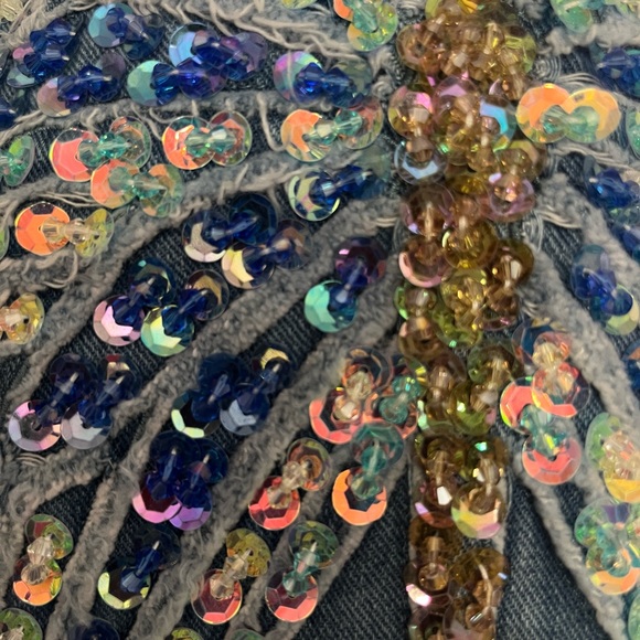 Fashion Nova Light Denim Sequin Butterfly jeans with jeweled bottom Size Large - Picture 12 of 12